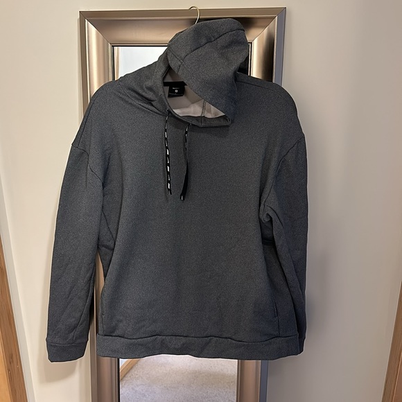 Fleece Nike Sweatshirt - women’s small - Picture 3 of 7